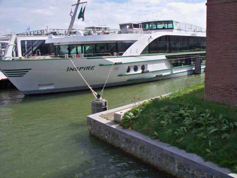 tauck river cruise from amsterdam